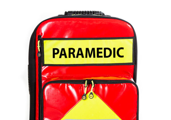 Back label "PARAMEDIC" for emergency backpack